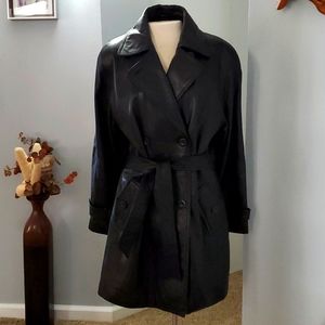 Women's Black leather jacket, Valerie Stevens, sz M.